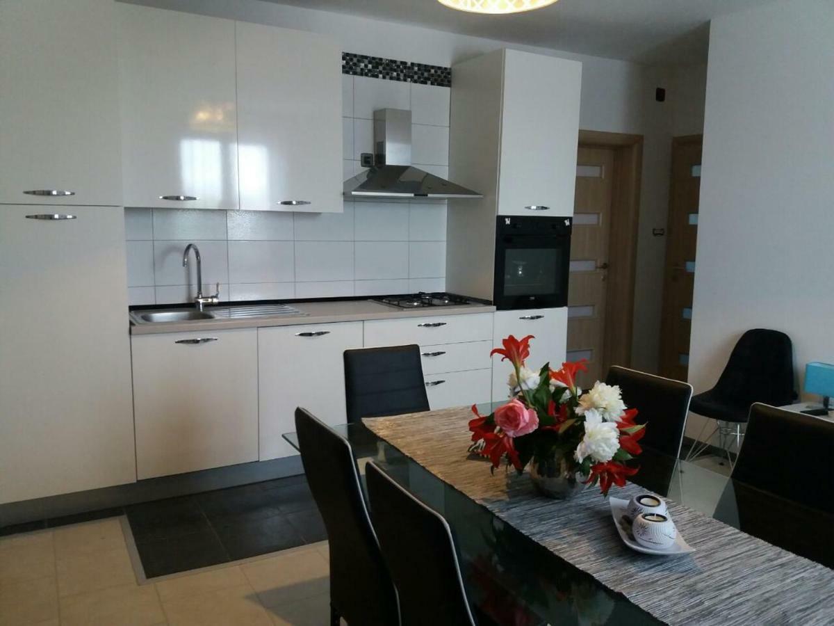 Apartmani Tajana Sukošan Exteriér fotografie