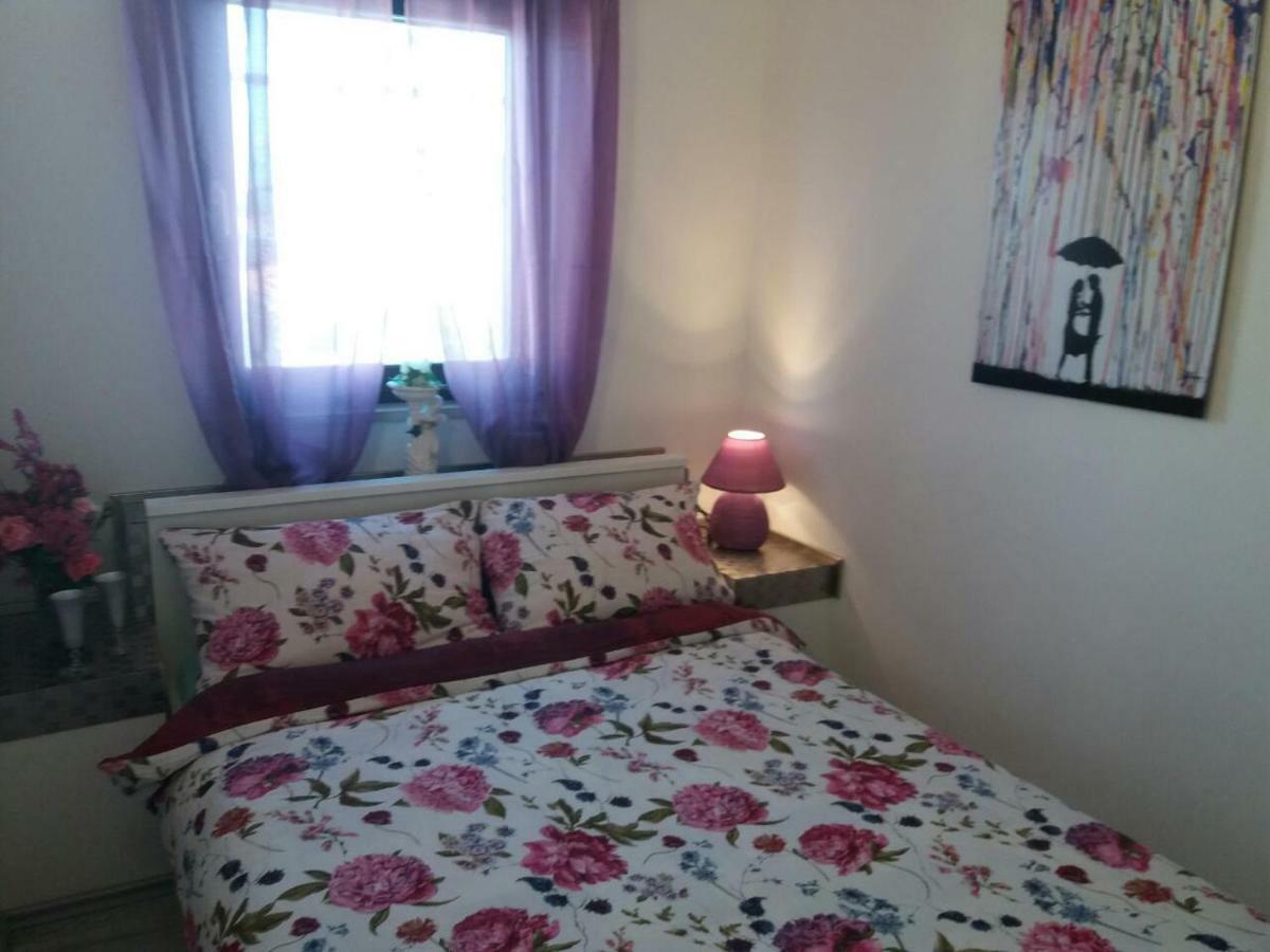 Apartmani Tajana Sukošan Exteriér fotografie